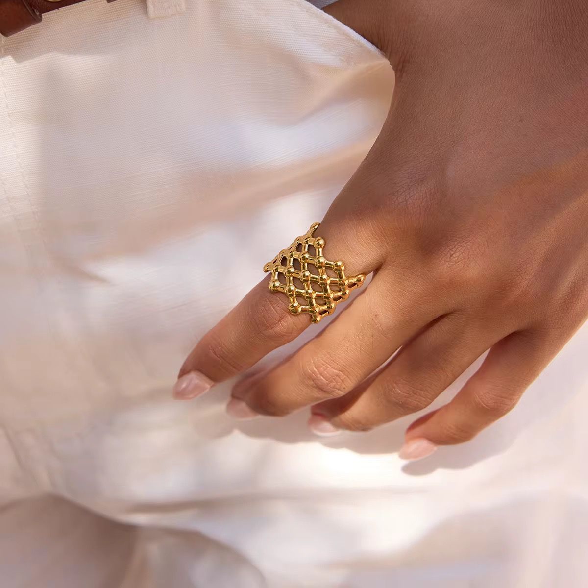 Bold Mesh Design Ring – 18K Gold Plated- Size 7