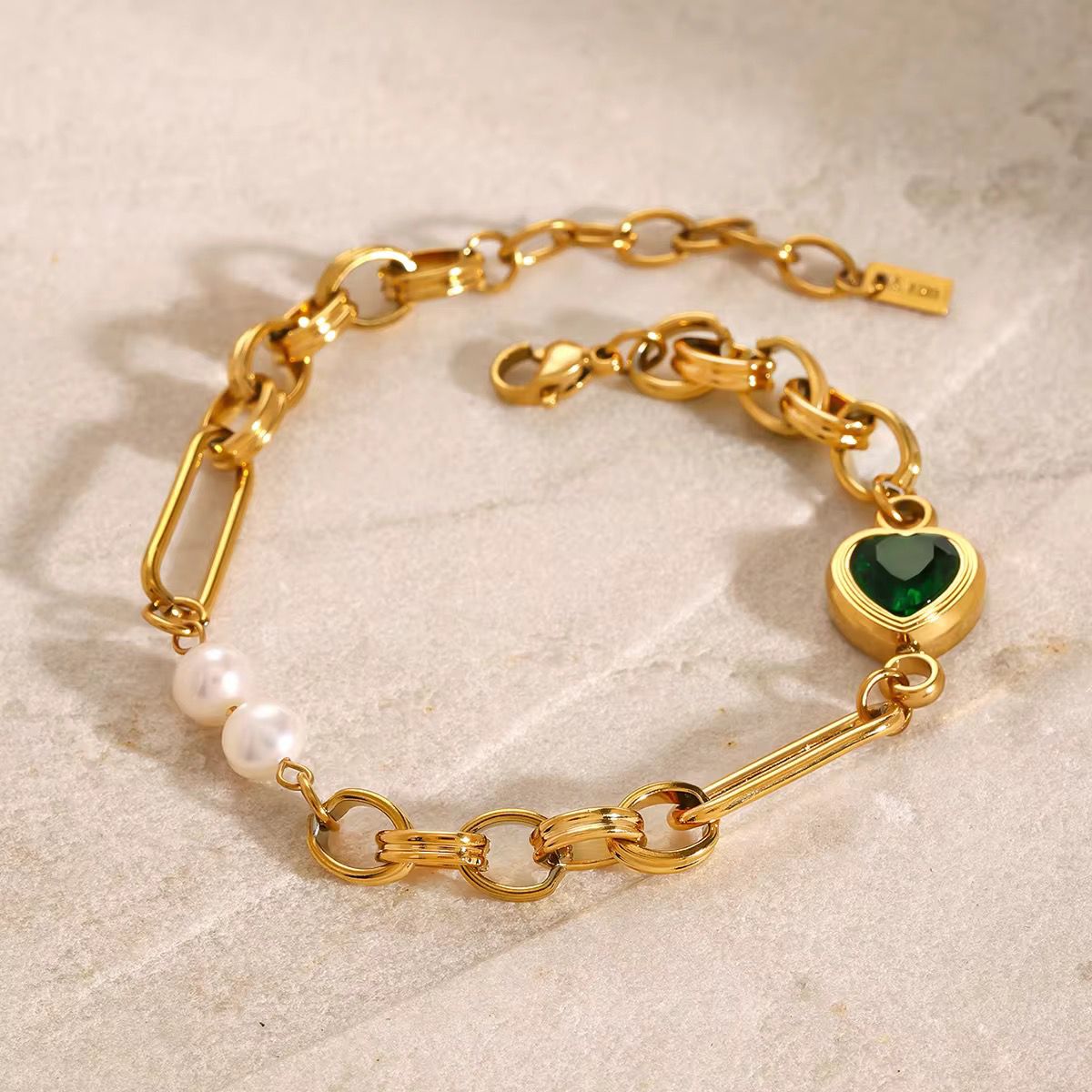 Chic Pearl & Heart Link Bracelet