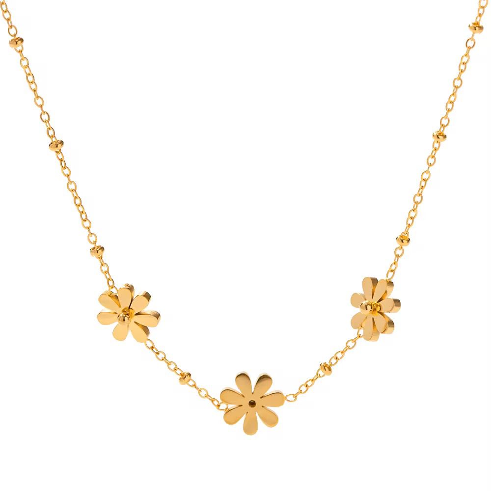 Dainty Triple Flower Necklace – Tarnish-Free
